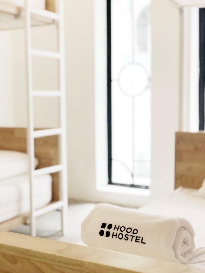 Hood Hostel Янгон Екстериор снимка