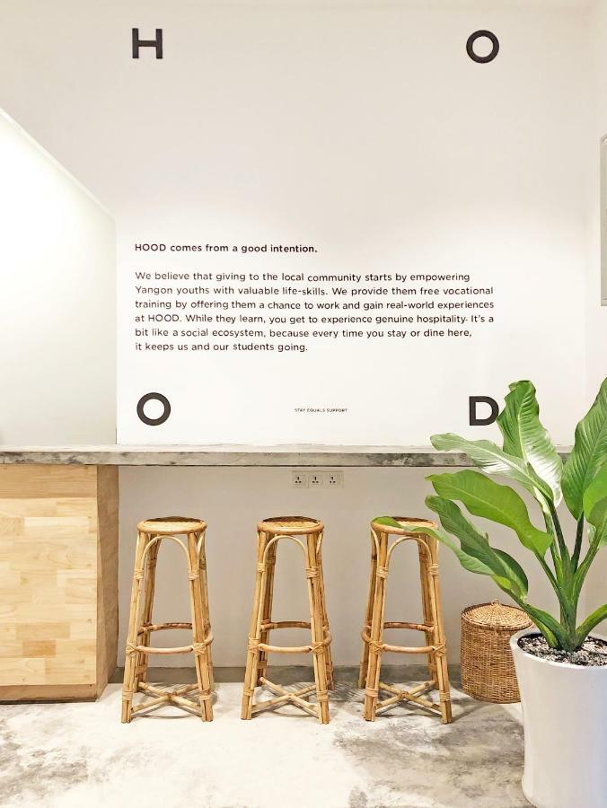 Hood Hostel Янгон Екстериор снимка