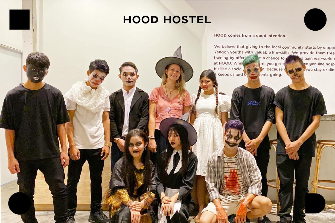 Hood Hostel Янгон Екстериор снимка
